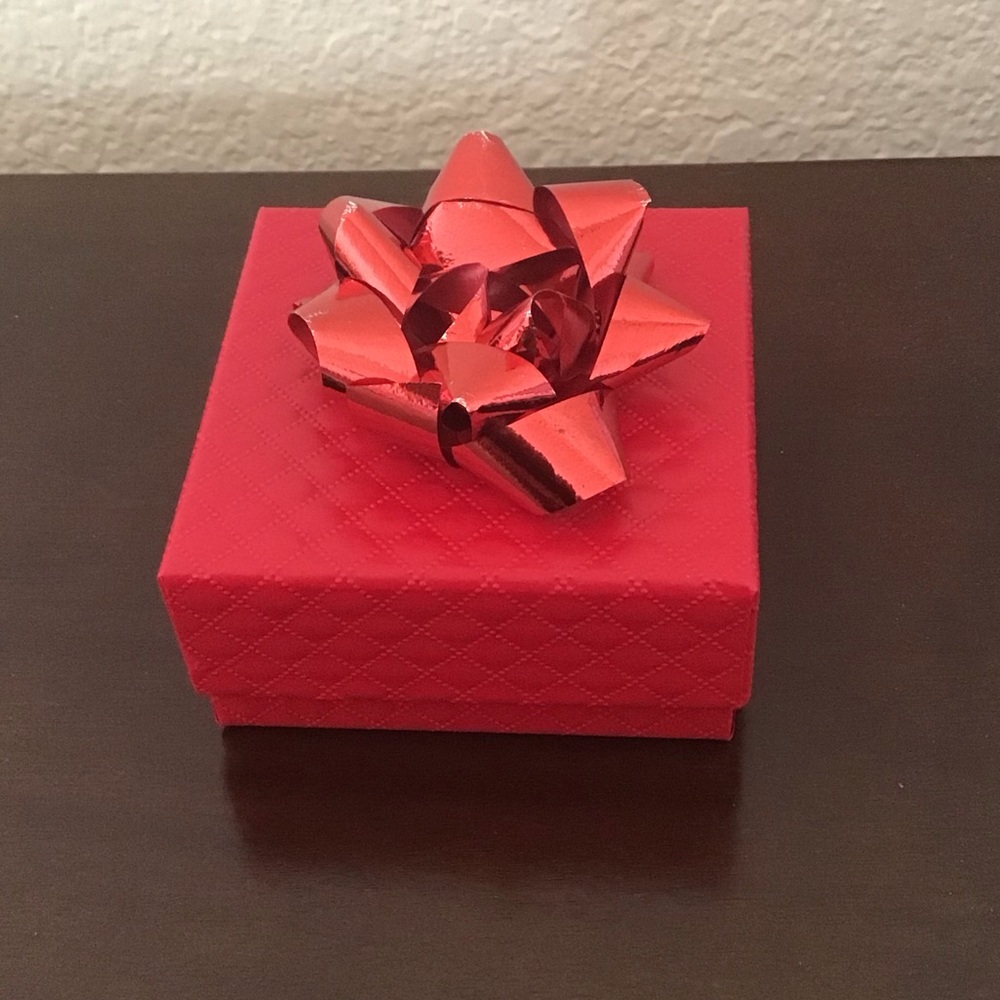 🎁 Tory Burch Logo Charm Link Chain necklace - Picture 4 of 4